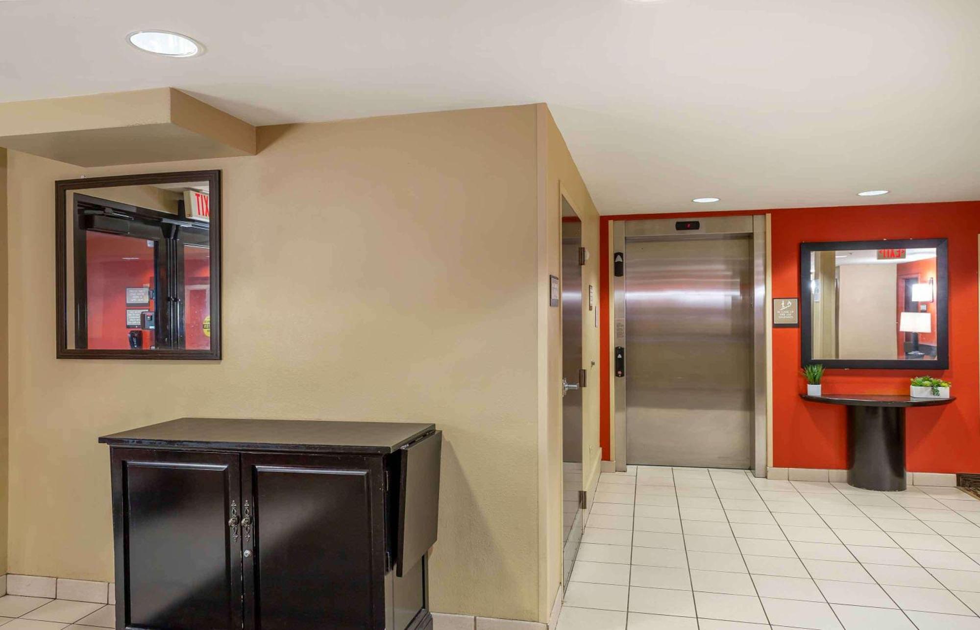 Extended Stay America Suites - Long Island - Melville Exterior foto